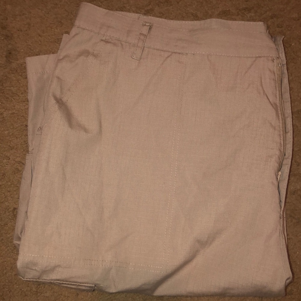(44 x 28) Men’s LR Scoop Cargo Shorts